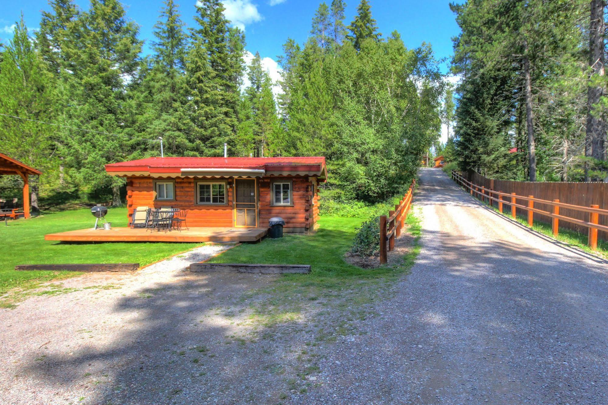 Historic Tamarack Lodge Hungry Horse Luaran gambar