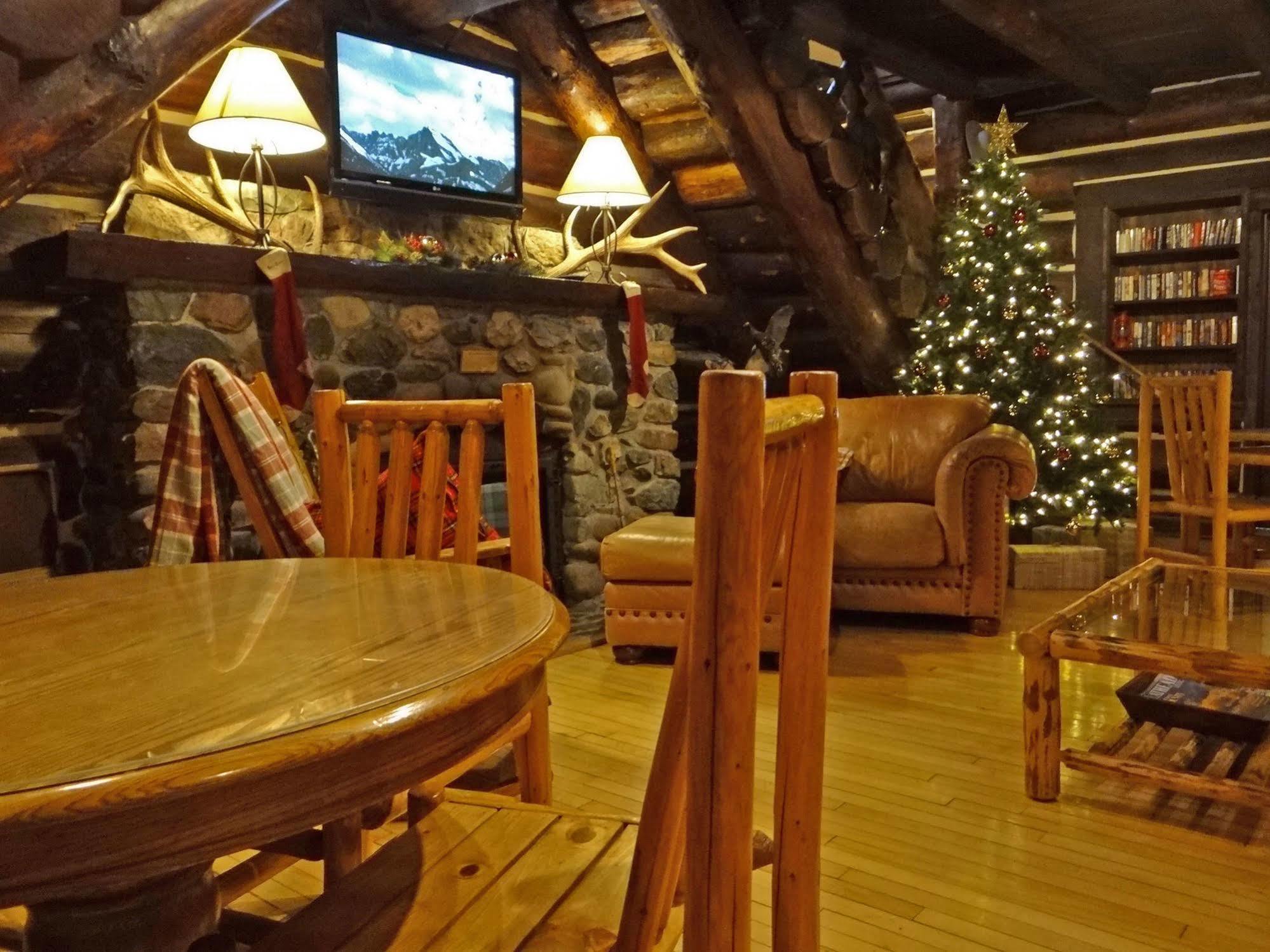 Historic Tamarack Lodge Hungry Horse Luaran gambar